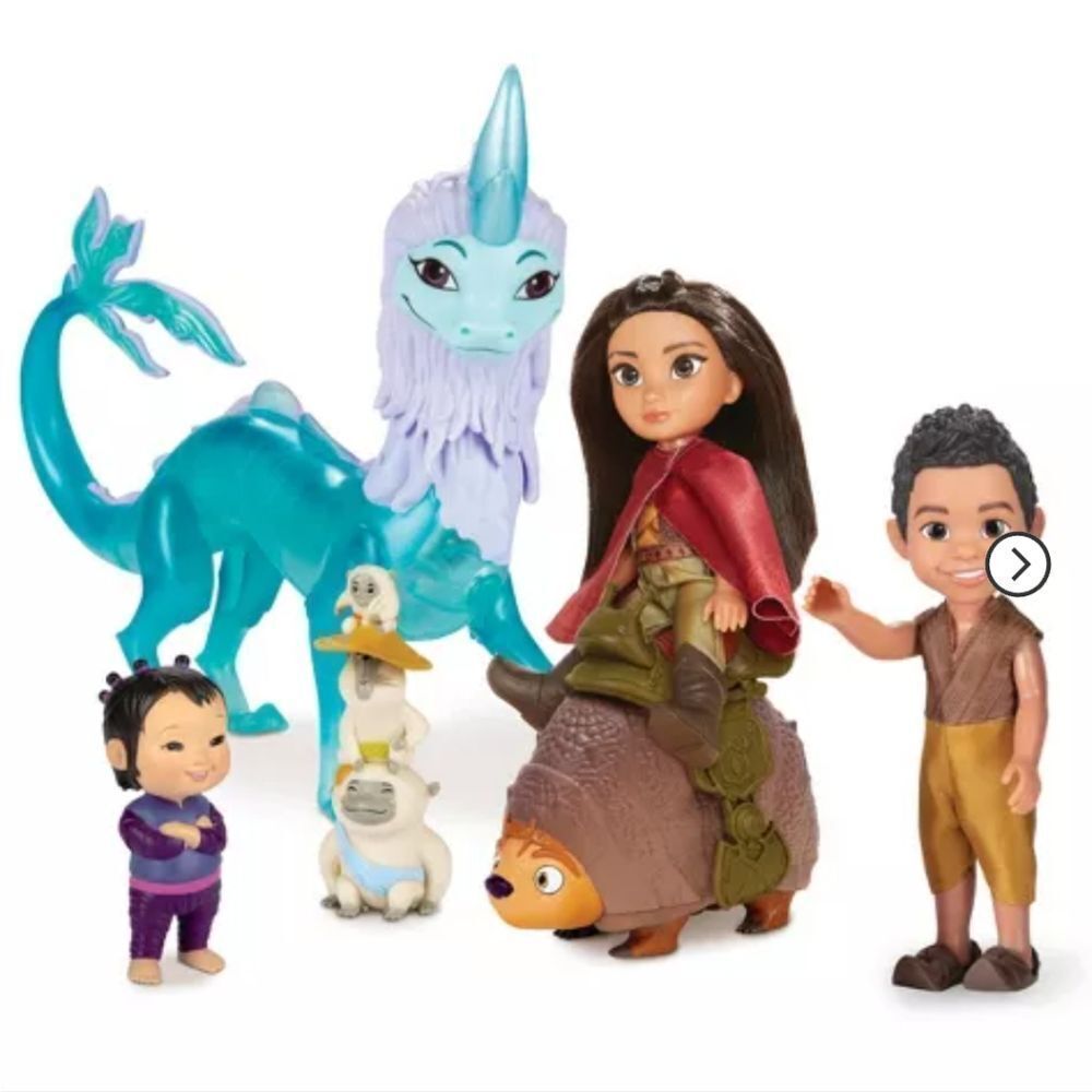 Disney Raya and the Last Dragon Character Doll